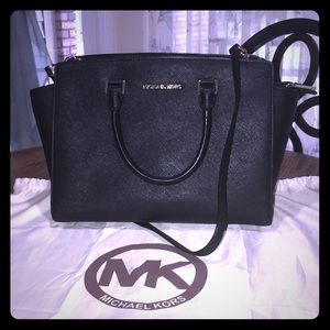 MK Black Selma Michael Kors💯Authentic